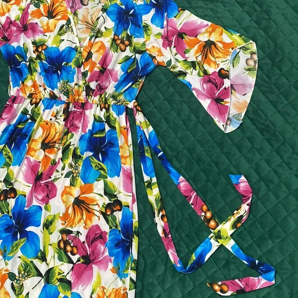 Long Floral Maxi Dress  by Seven Island - Size Large - Picture 7 of 11